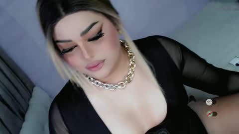 xsabbylicious69 online show from April 21, 2:51 am