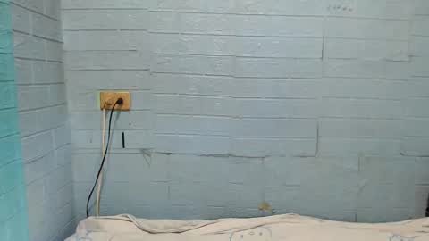 Ask Me Baby  online show from February 9, 11:14 am