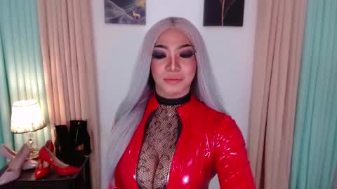 xxeroticdhaliaxx online show from October 26, 12:28 am