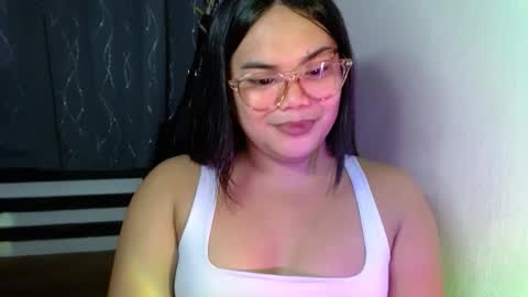 Kylie Smith online show from September 26, 8:17 pm