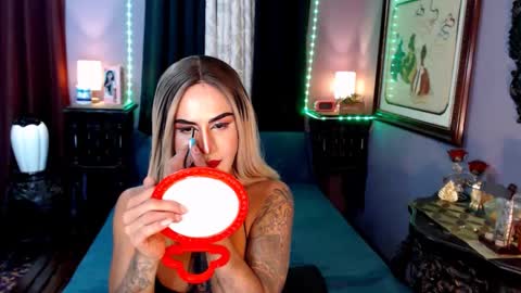 urperfection kelly online show from January 12, 1:58 pm