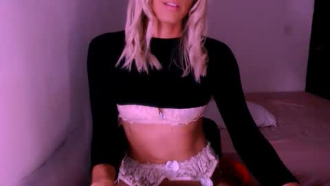 Chiara online show from January 6, 3:43 am