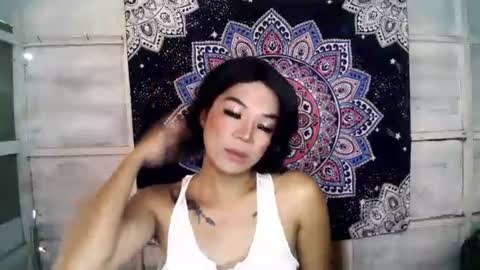 xxxlavanderfield online show from October 20, 5:10 am