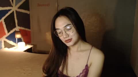 Snapshot of xxxsexydollxxx chatting on February 17, 9:56 am Melissa online show from February 17, 9:56 am