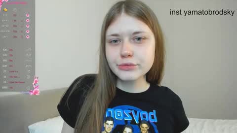 yamatobrodsky1 online show from September 11, 6:27 pm