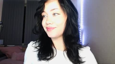 Yami online show from April 1, 6:38 pm