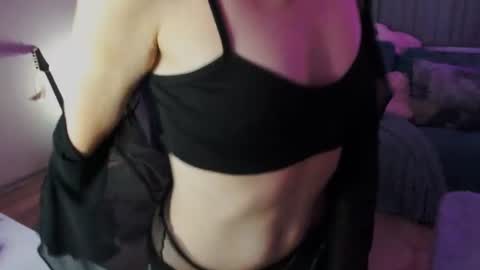 Yami online show from July 21, 10:13 pm