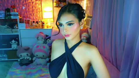 YANG AUDREY LONE online show from July 28, 1:23 am