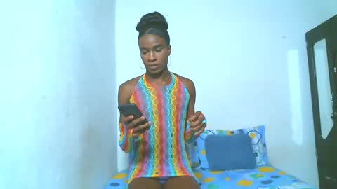 Snapshot of yarithza_ts2003 chatting on February 2, 6:53 pm YARITHZA online show from February 2, 6:53 pm