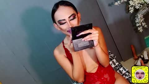 Snapshot of yasii19 chatting on January 24, 2:08 pm miss yasii online show from January 24, 2:08 pm