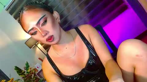 miss yasii online show from March 13, 3:06 pm