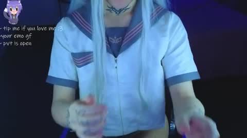 Eva online show from June 19, 11:08 pm
