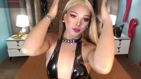 Casie online show from March 19, 12:10 am