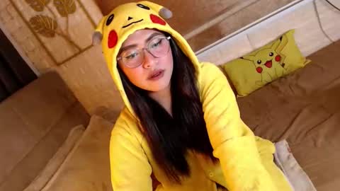 JEN  online show from March 14, 2:21 pm