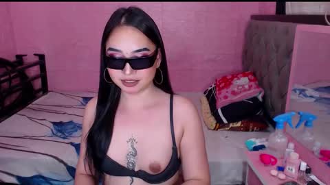 yourdreamisabell online show from March 3, 5:23 pm