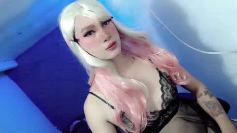 Snapshot of yourlovemaria chatting on January 12, 2:56 am Maria online show from January 12, 2:56 am