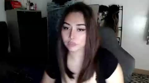 Snapshot of yourlovetifannyx chatting on October 8, 5:09 am tifanny online show from October 8, 5:09 am