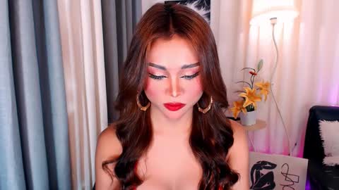 ysabellefox online show from March 10, 10:30 am