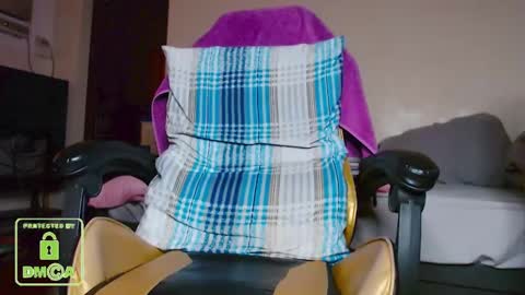 yukikawaiii online show from February 7, 6:24 am