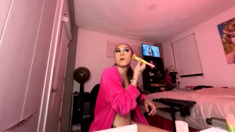 BbyTSSLut online show from March 11, 2:59 am