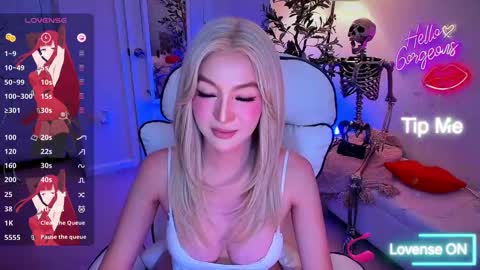 Snapshot of yurasiand0ll chatting on September 29, 1:27 am Sasa online show from September 29, 1:27 am