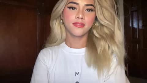 Miss Cali online show from April 9, 6:36 pm