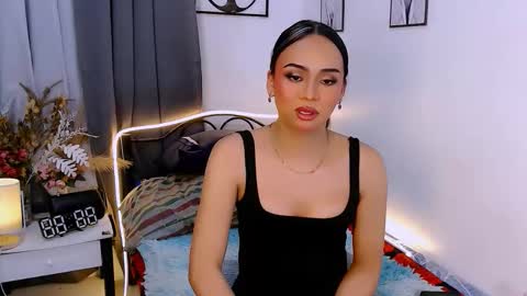 Zia online show from October 20, 7:39 pm