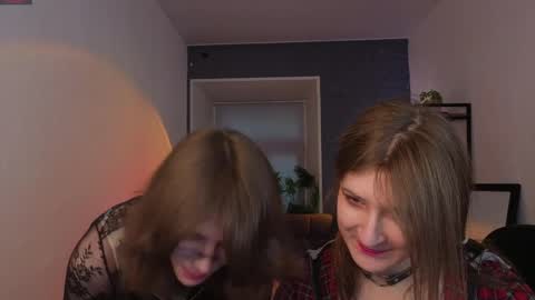 Zoria and Luna online show from March 29, 2:17 pm