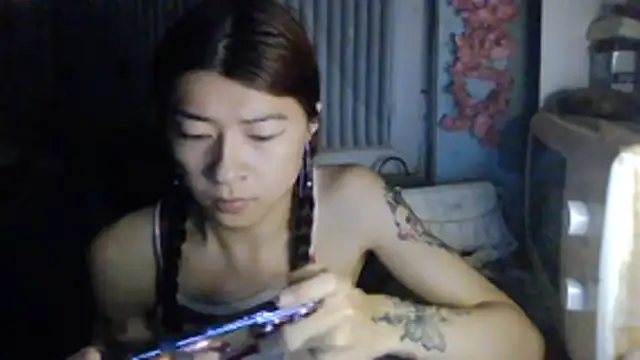 CarlyJoy online show from July 16, 5:30 pm