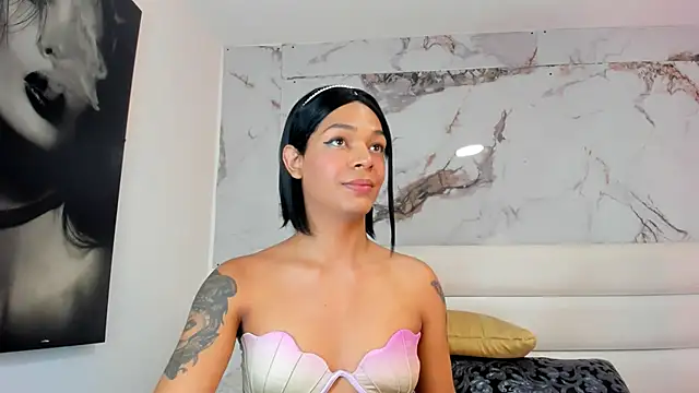 emily lady20 online show from July 5, 3:55 am