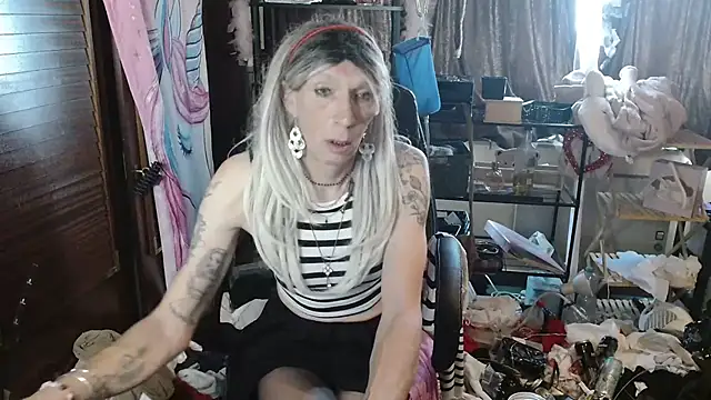 Ombeline1 online show from October 4, 3:24 pm