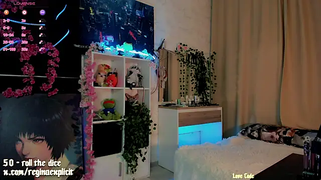 snake  bites online show from June 19, 7:18 pm