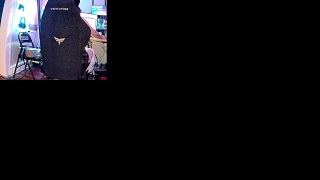 famousALYX online show from July 16, 7:58 am
