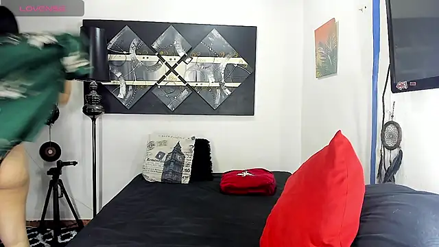 SARAMISHA online show from December 22, 2:11 pm