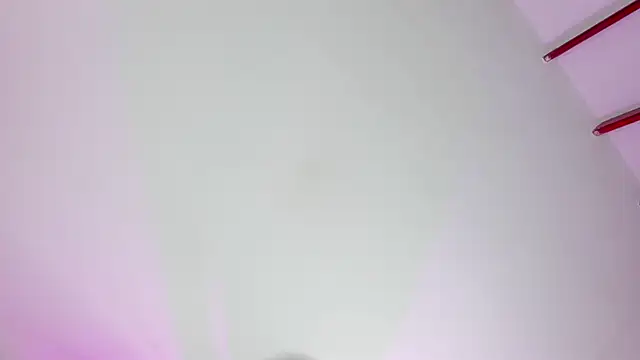 Snapshot of Sweet__giirl chatting on September 9, 12:09 am Sweet giirl online show from September 9, 12:09 am