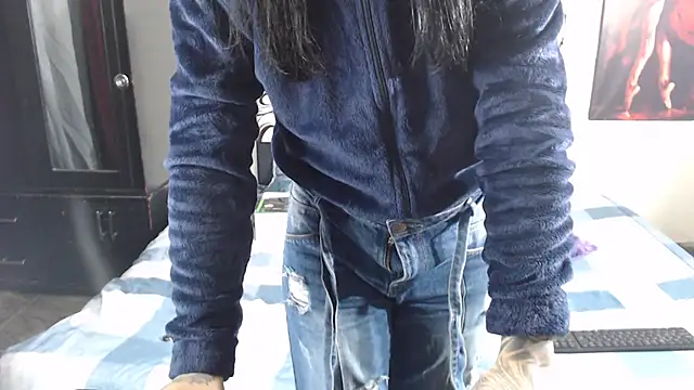 emma onassis 17 online show from November 4, 2:22 am