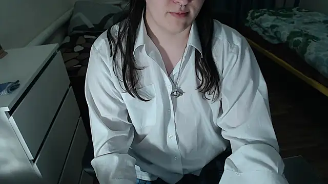 EvaMiron online show from November 1, 5:54 pm