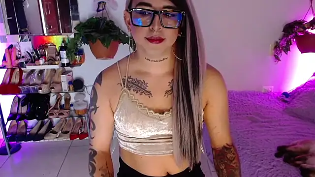 Laveneno ortiz07 online show from June 5, 11:00 pm