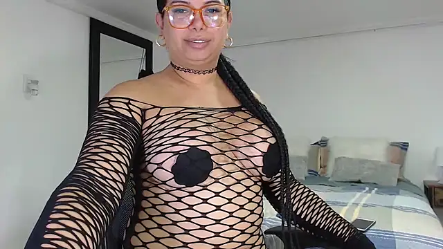 flowerdirtty online show from November 3, 5:23 pm