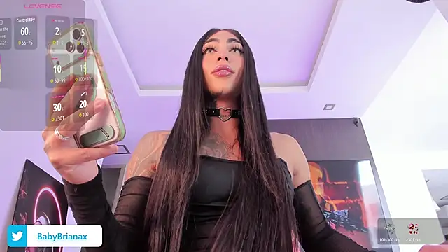 babybriexxx online show from March 29, 5:02 pm