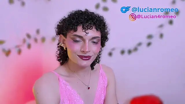 Snapshot of lucianromero chatting on December 29, 9:39 am lucianromero online show from December 29, 9:39 am