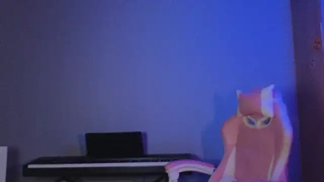 Snapshot of mollymila chatting on February 28, 2:31 pm mollymila online show from February 28, 2:31 pm