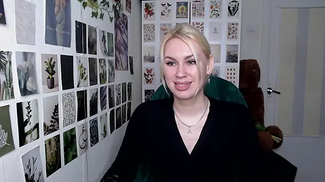 CapriScorpion online show from April 28, 1:26 pm