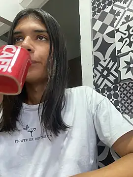 Snapshot of mariy_ chatting on January 21, 9:04 pm mariy  online show from January 21, 9:04 pm