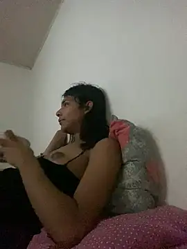 Snapshot of mariy_ chatting on February 23, 12:19 am mariy  online show from February 23, 12:19 am