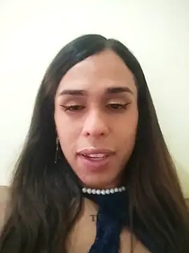 pretty ariiel online show from June 7, 2:47 pm