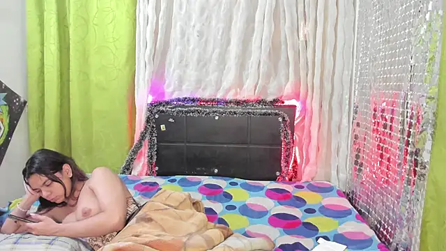 Megan Miles02 online show from January 4, 7:03 am