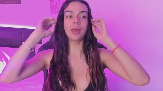 Megan Miles02 online show from October 28, 7:12 pm