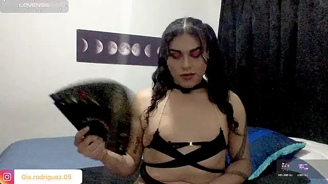 Ariana Rodriguez  online show from July 7, 8:57 pm