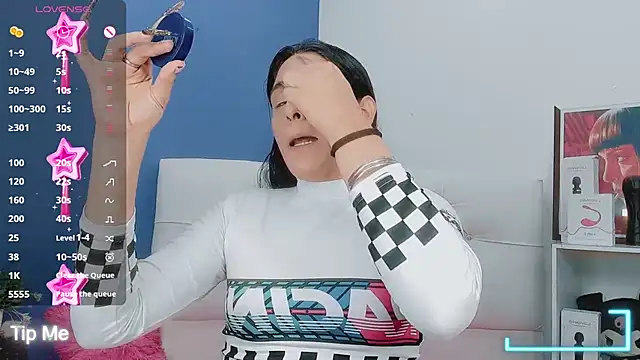 valentina princess  online show from November 15, 7:01 pm